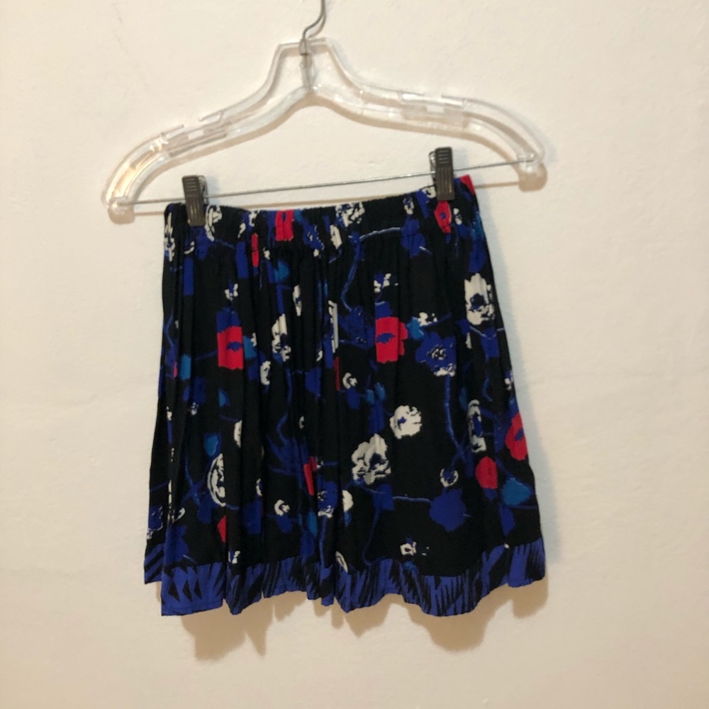 Spring Floral Skirt - Picture 3 of 5